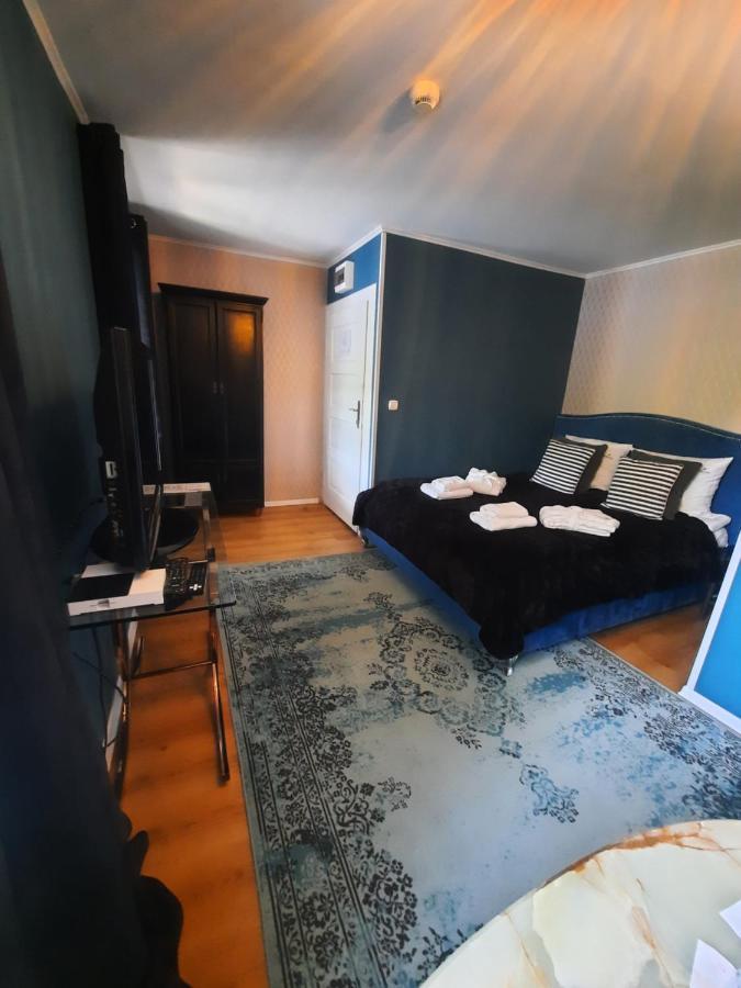 Bed and Breakfast Fregata Zagórze Śląskie Esterno foto